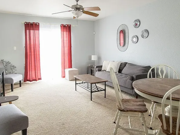 1309 Sundance Dr, Manhattan, KS 66503