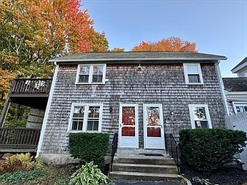4th image of 55 Spruce St #55