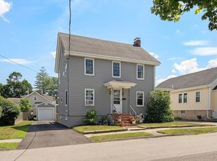 21 Trask St, Danvers, MA 01923