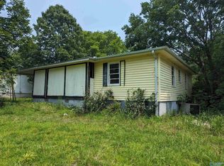 509 W Grand Ave, Rainbow City, AL 35906
