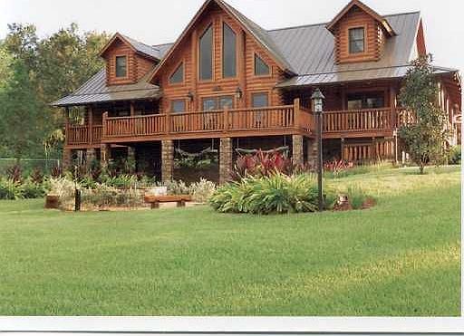 7 Bedroom Log Cabin