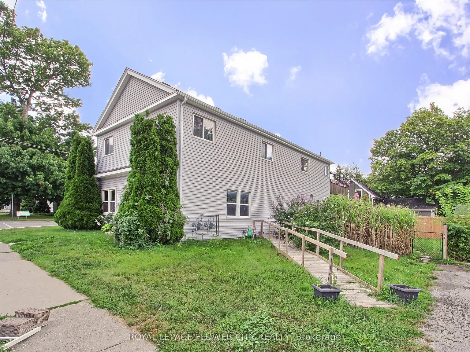 3 bed, $2,799 — Photo 3