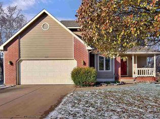 403 S Fieldcrest St, Wichita, KS 67209