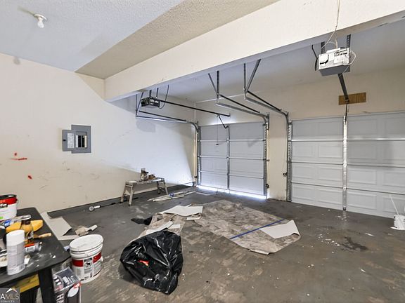4th image of 1974 Boulder Gate Dr