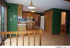 3rd image of 8579 Bayview Dr