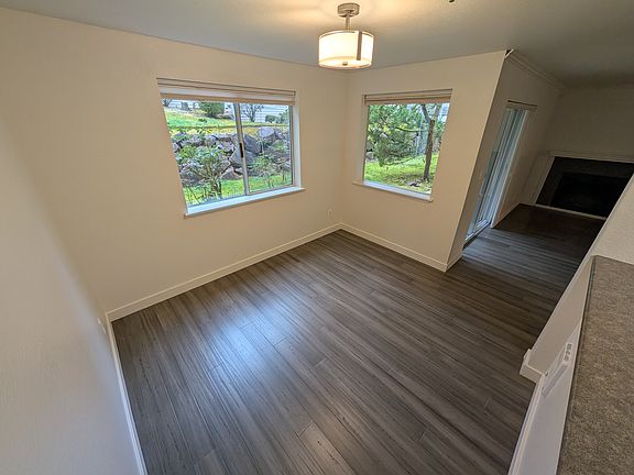 4th image of 19230 Forest Park Dr NE APT H126