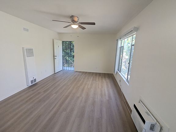 4th image of 11230 Hortense St APT 8