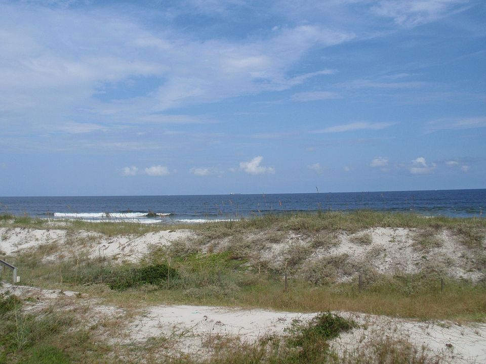 2nd image of 1626 Ocean Front