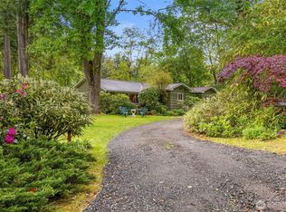 10218 NE Pine Way, Bainbridge Island, WA 98110