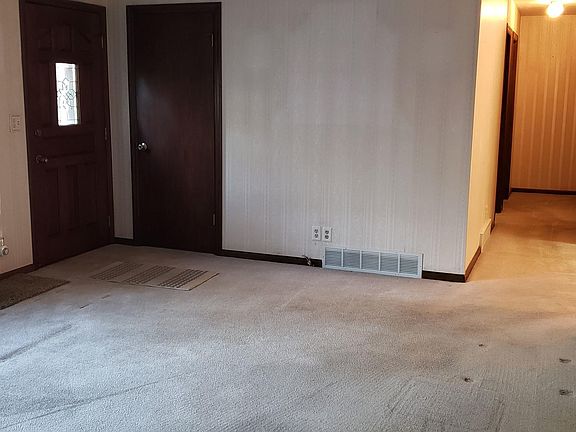 4th image of 12713 144th Ave