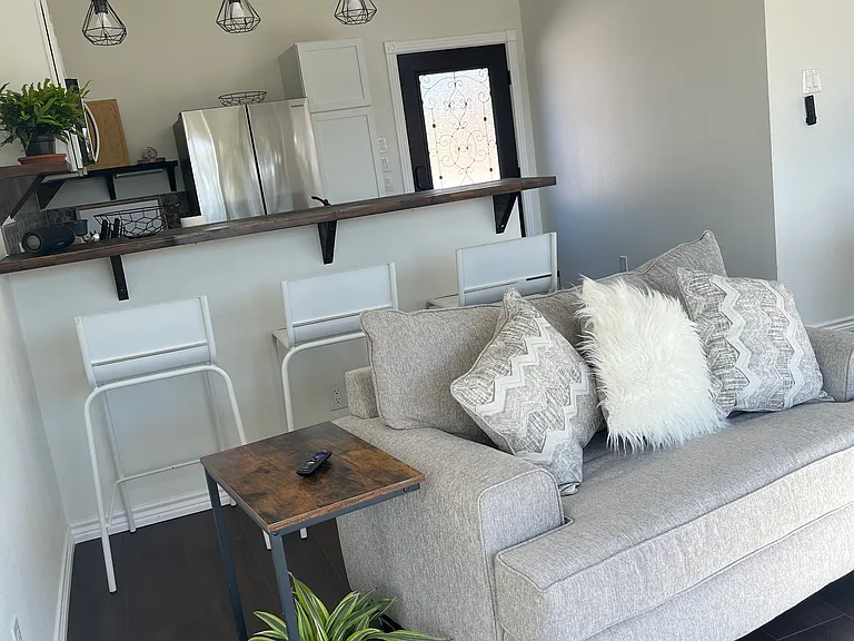 1840 Skyline Dr — Photo 16