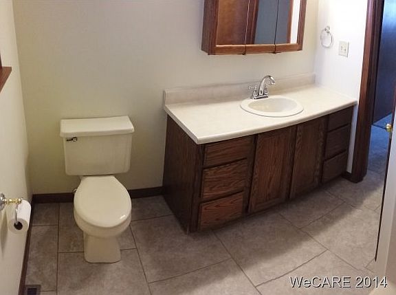 5th image of 944 Kingswood Dr