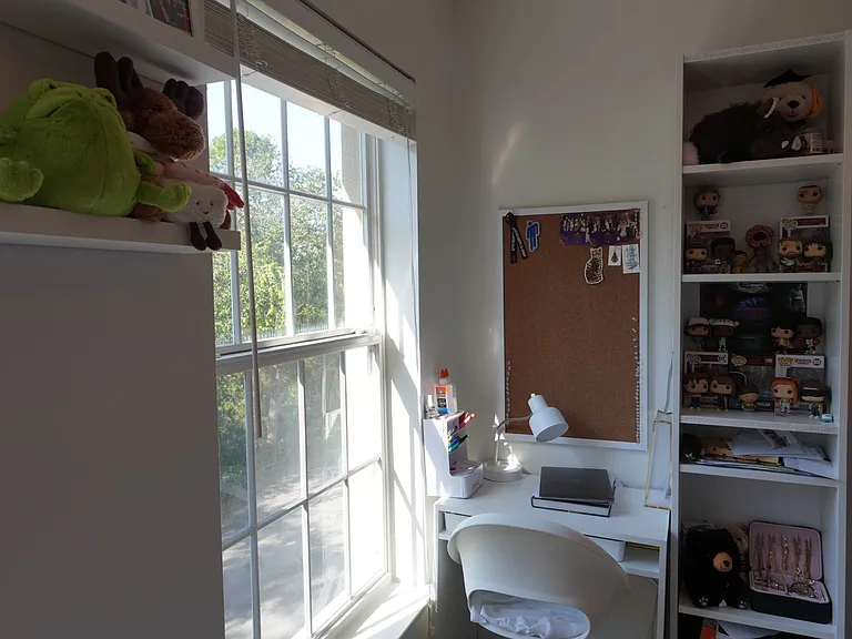 1004 Waterside Dr — Photo 32
