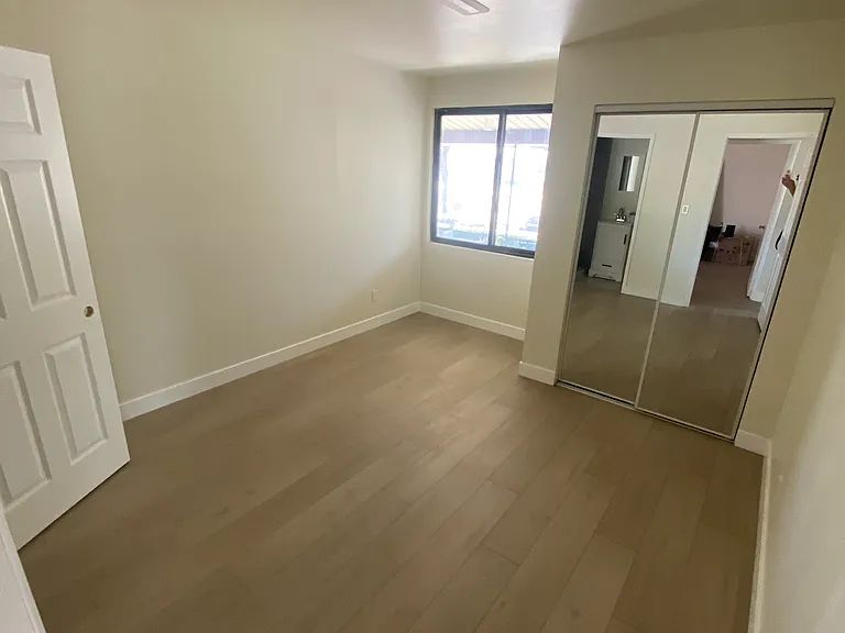 1223 W Avenue H12 — Photo 7