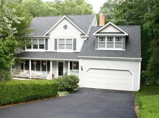 2042 Midshipman Dr, Stafford, VA 22554