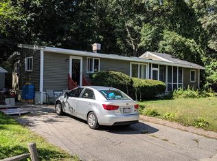 21 Larch Rd, Georgetown, MA 01833