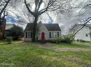 2722 Fairmont Blvd, Knoxville, TN 37917