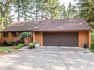 17216 Parkers Dr, Gladstone, OR