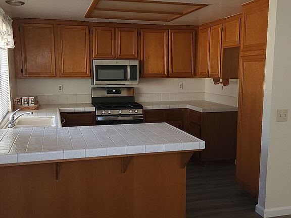 3rd image of 25831 White Wood Cir