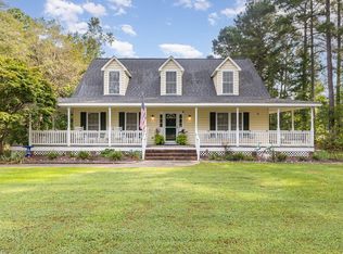 30 Beddingfield Dr, Zebulon, NC 27597