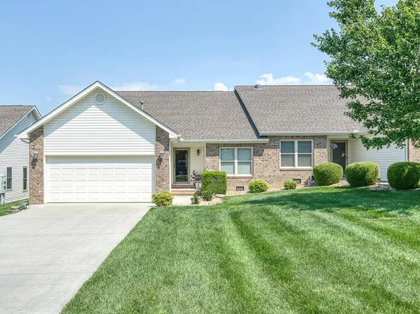 39 Woodgate Ln #101, Crossville, TN 38571