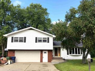 410 Highland St, Wrightstown, WI 54180