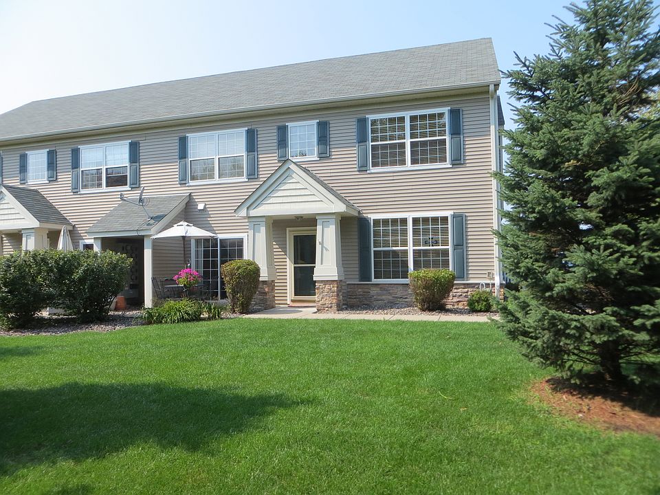 1st image of 12175 Vermillion St NE Unit H