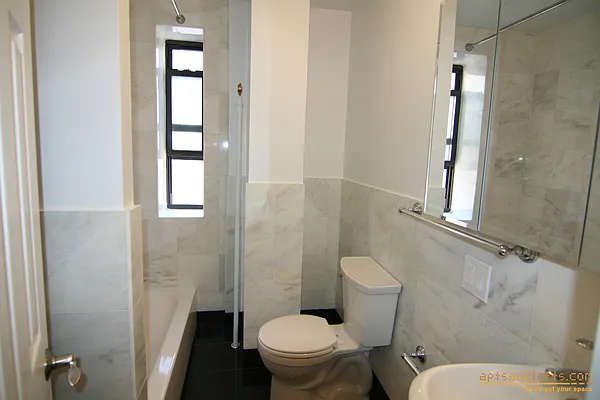 Rented by aptsandlofts.com | media 38