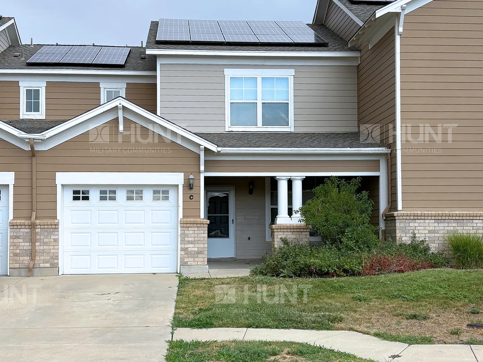 3 bed, 2.5 bath, 1663 sqft, $2,556 — Photo 1