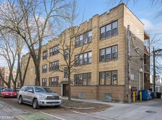 2711 W Argyle St #3, Chicago, IL 60625