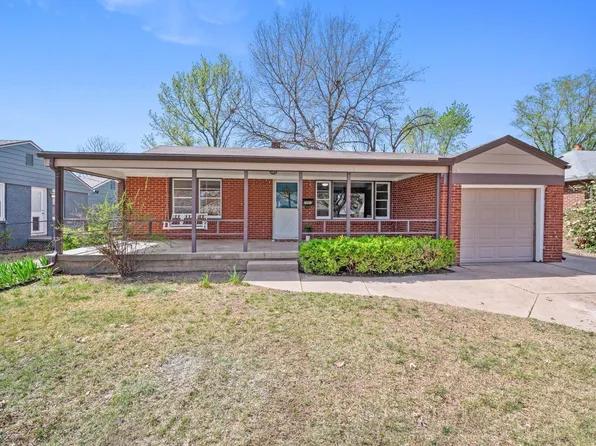 2063 S Parkwood Ln, Wichita, KS 67218