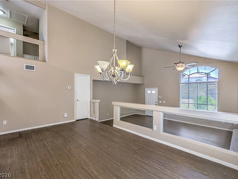 10035 Daybreak Dew Ct — Photo 9