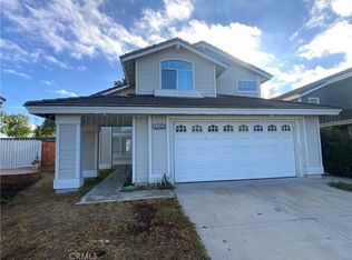 11423 Aberdeen Dr, Fontana, CA 92337