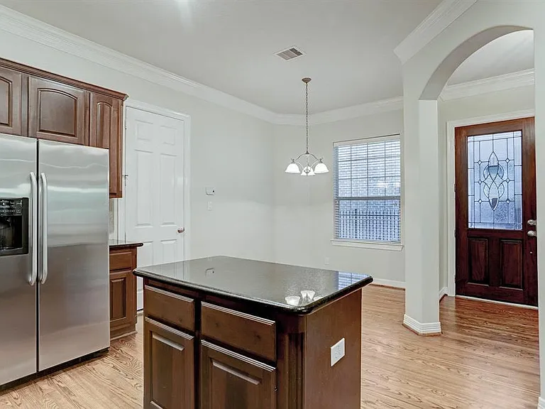 7604 Janak Dr — Photo 9