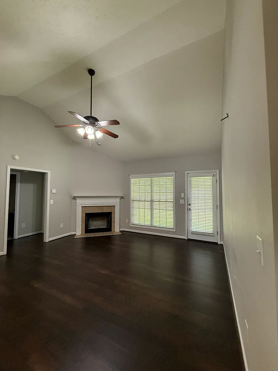 Building Photo - 8030 Santee Ct
