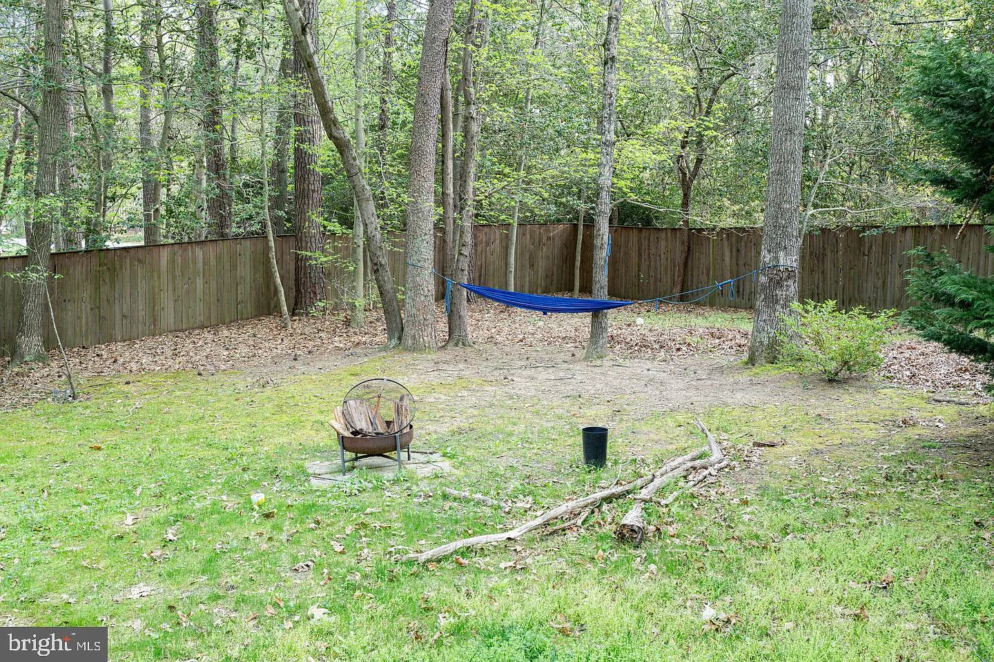 3 bed, 2.0 bath, 1448 sqft, $1,850 — Photo 4