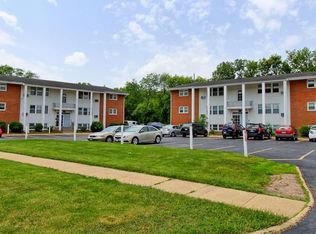 620 Whitman St #303, Belvidere, IL 61008