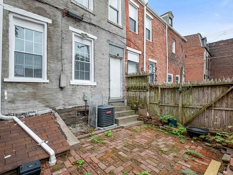 31 Miltenberger St — Photo 21