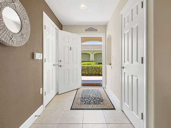 4th image of 425 N Ocean Grande Dr Unit 102