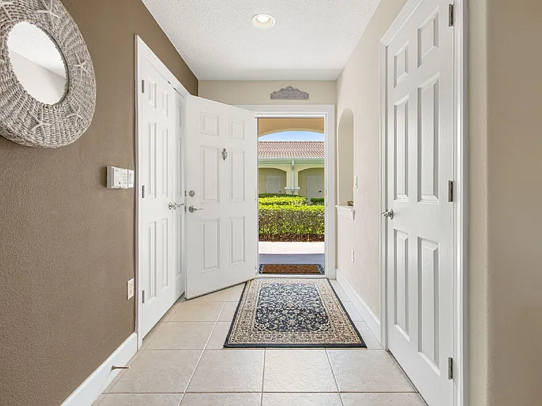 425 N Ocean Grande Dr #102 — Photo 4
