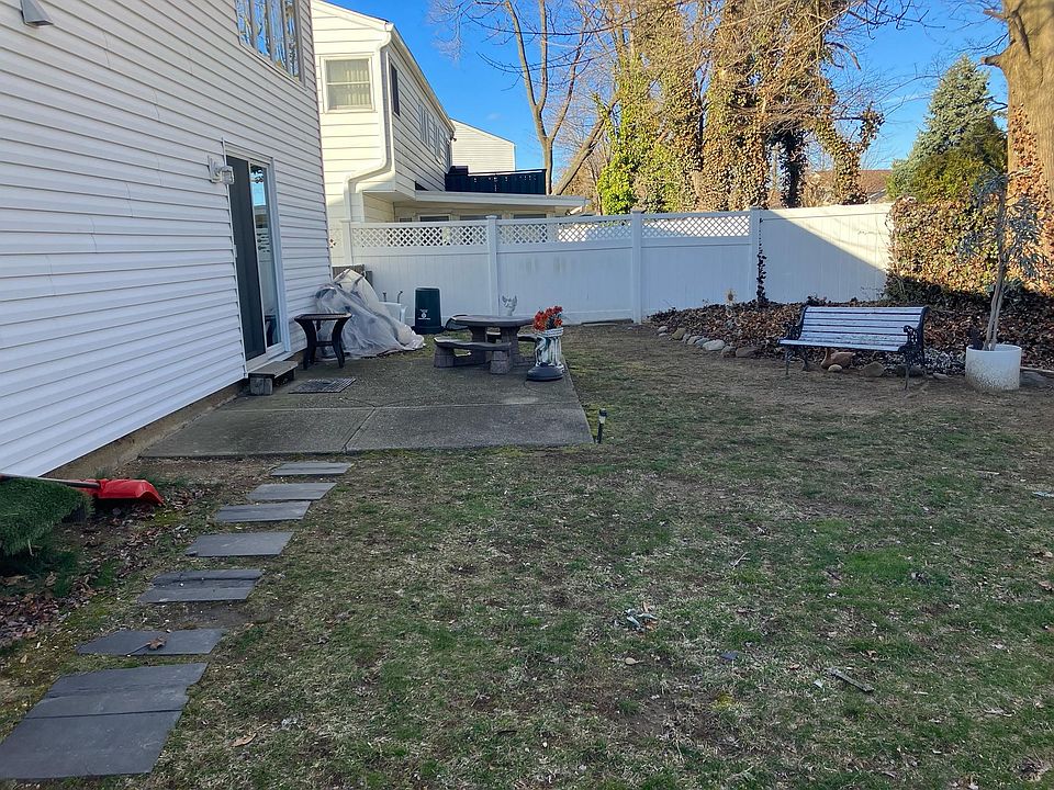 1st image of 3214 Alken Ave #1
