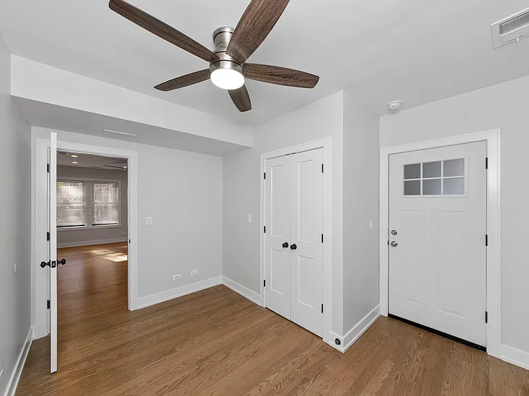 1910 W Winnemac Ave #1908-2 — Photo 7