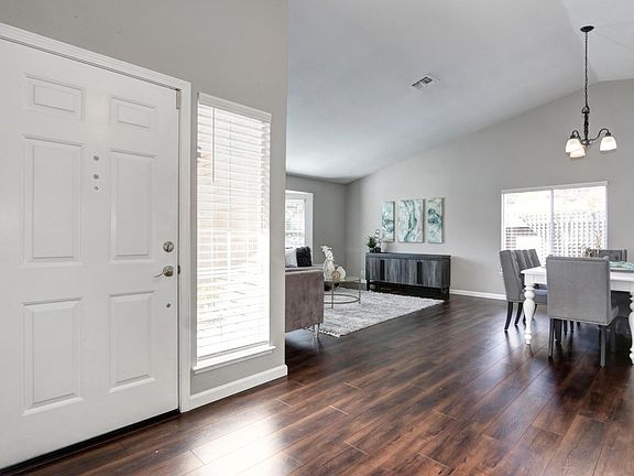 4th image of 6040 Laguna Villa Way