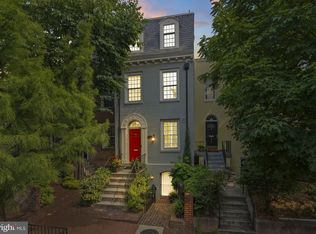 3317 Dent Pl NW, Washington, DC 20007