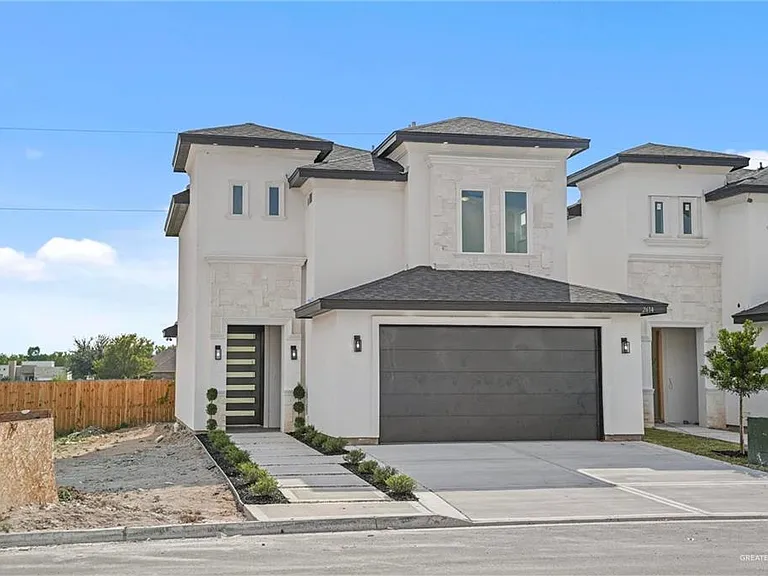 2614 E Solar Dr — Photo 1