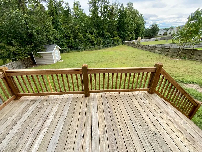 202 Thrush Ct — Photo 8
