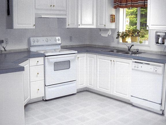 3rd image of 3502 171st Avenue Ct NW