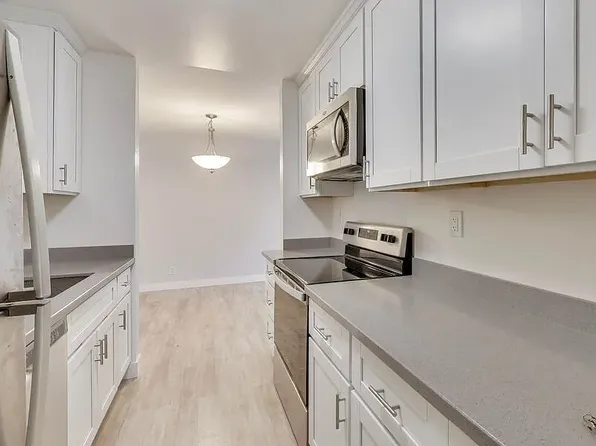 1016 Continentals Way, 1016 Continentals Way APT 304, Belmont, CA 94002