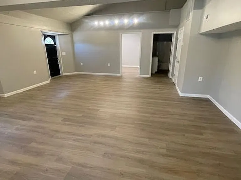 48673 Trapp Rd — Photo 1