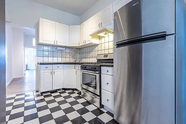 Rented by Corcoran | media 24